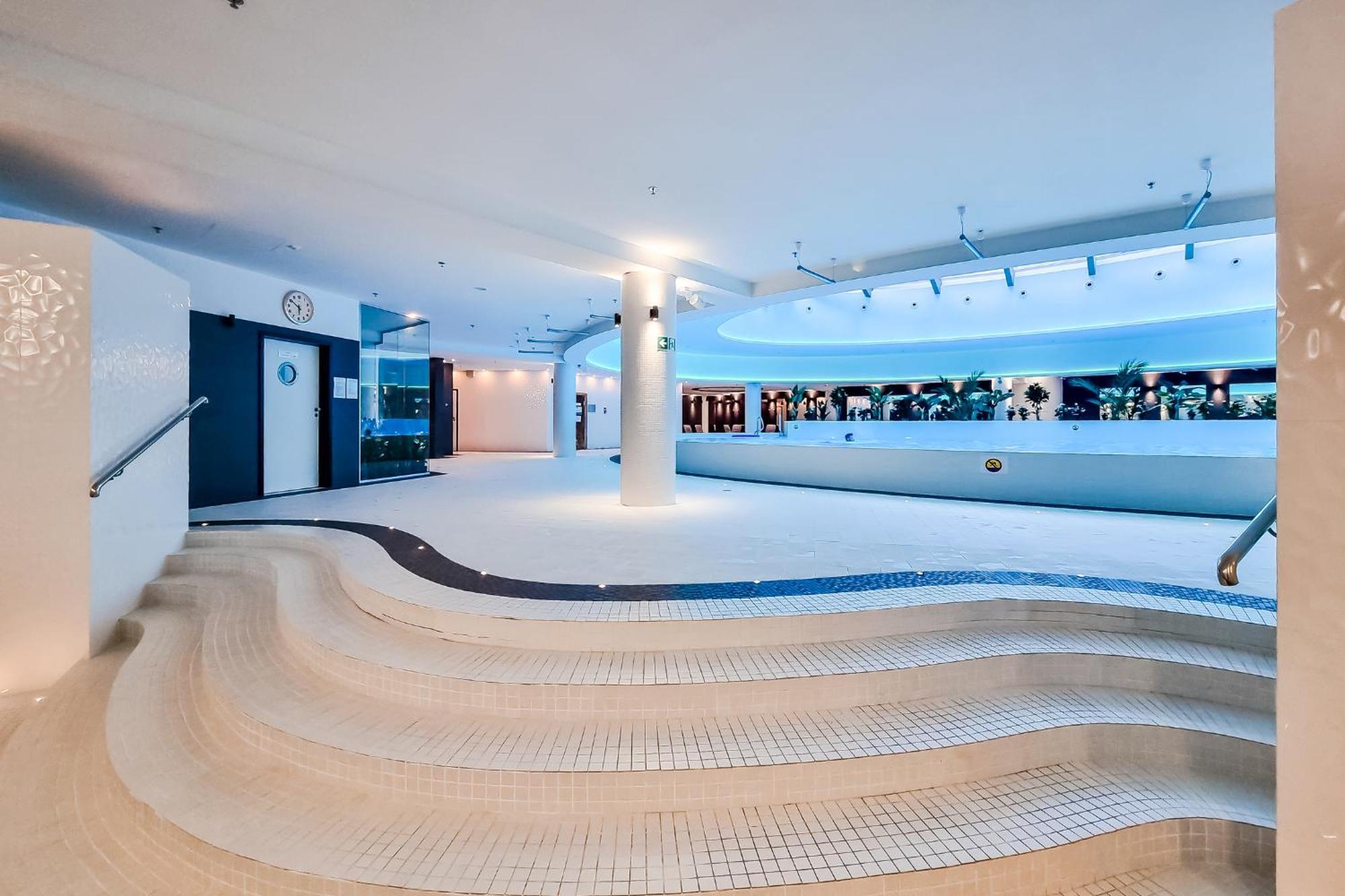 Hanza Tower Apartment No 628 - 6Th Floor, Balcony, Swimming Pool Szczecin Kültér fotó